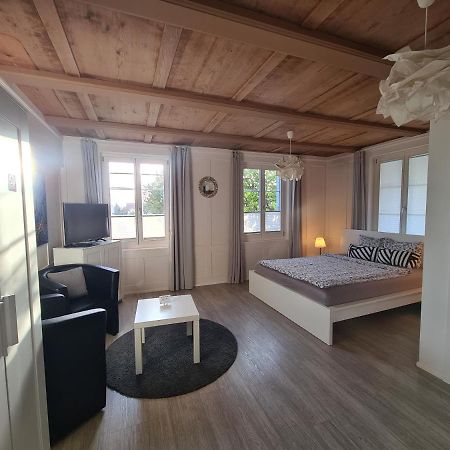 Von May Rooms Herbligen Esterno foto